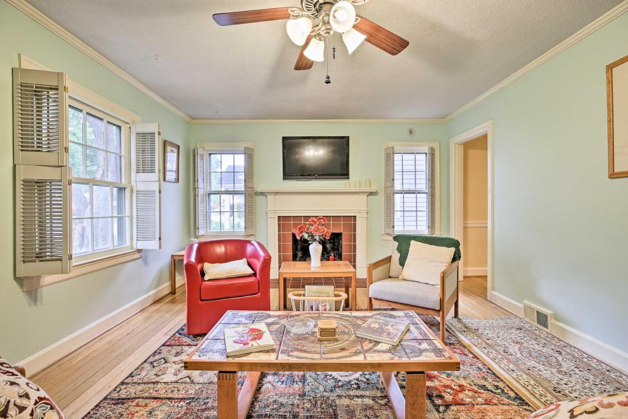 Lexington Getaway With Backyard Deck Less Than 2 Mi To Uk! Екстериор снимка