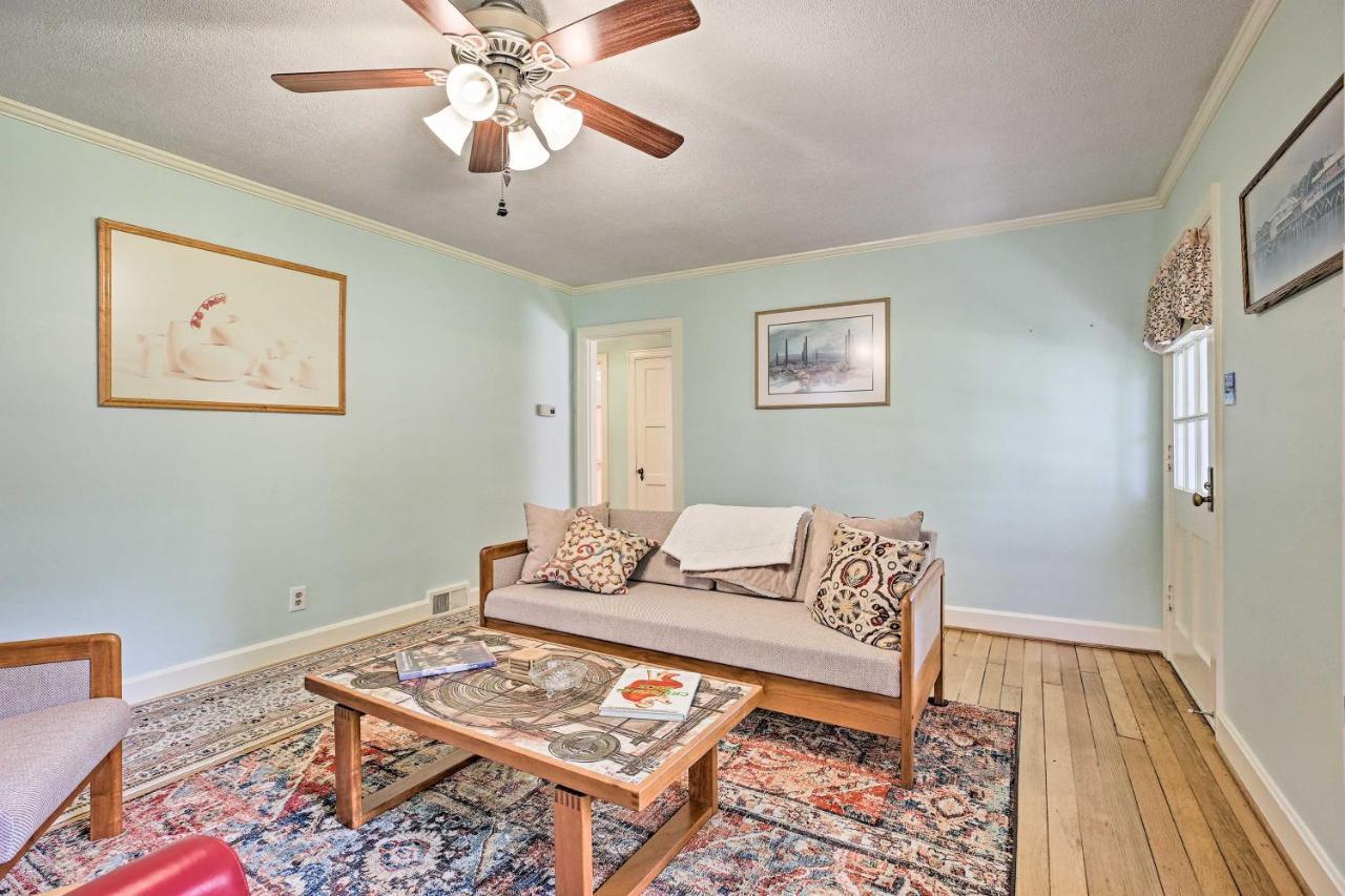 Lexington Getaway With Backyard Deck Less Than 2 Mi To Uk! Екстериор снимка