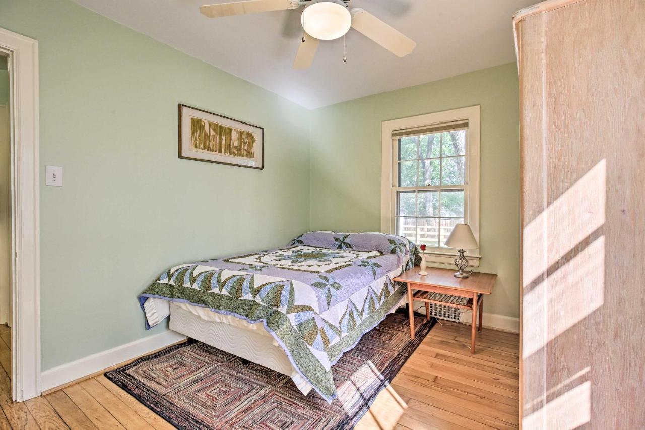 Lexington Getaway With Backyard Deck Less Than 2 Mi To Uk! Екстериор снимка